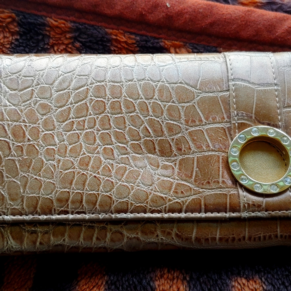 Kathy Van Zeeland wallet